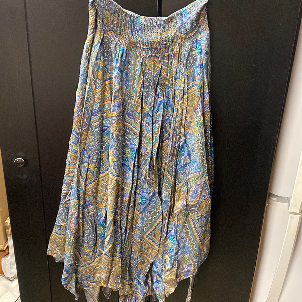 Boho skirt with high slits on both sides